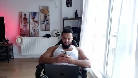 Kingsley online show from May 23, 5:09 pm