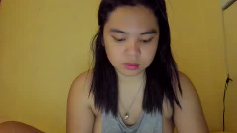 0wwlo0k online show from February 8, 11:44 am