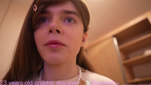 Aishe online show from January 7, 7:06 pm