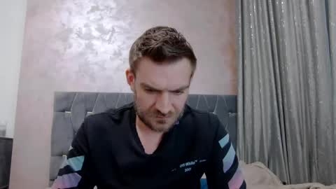 10in_deluxe online show from April 11, 7:56 am