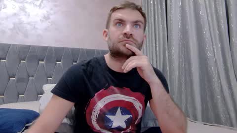 10in_deluxe online show from January 9, 10:32 am