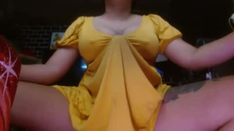 Snapshot of 11inchmonstercock4u chatting on October 9, 6:41 am  i am trixie im Your Selfsucking Mistress  online show from October 9, 6:41 am