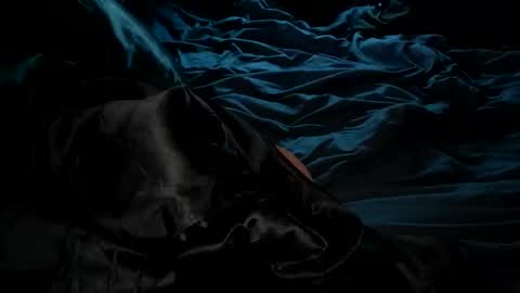 12captnhook18 online show from November 2, 6:02 am