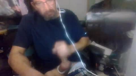 Snapshot of 1eyedjack7 chatting on September 20, 12:08 pm 1eyedjack7 online show from September 20, 12:08 pm