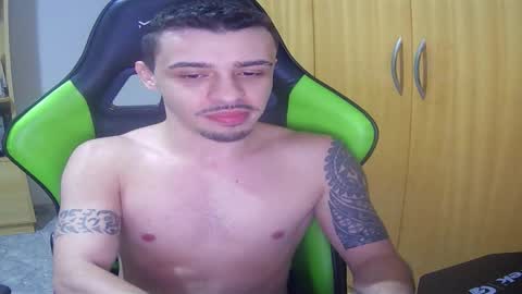 1good_vibes1 online show from March 6, 7:51 am