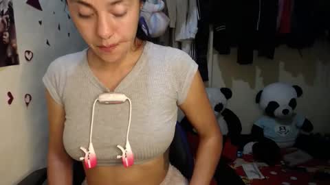 1kandylove online show from November 28, 12:18 am