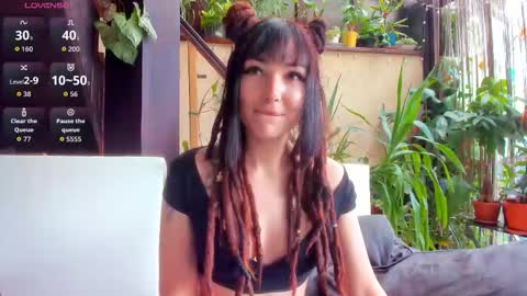 Moona  online show from September 19, 12:09 pm