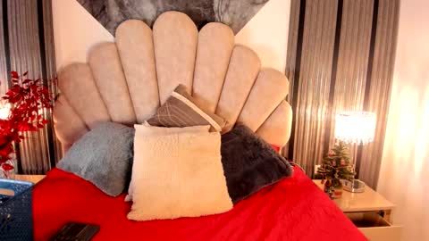 Luisa online show from January 9, 1:17 pm