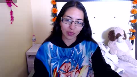 paola online show from February 6, 10:01 pm