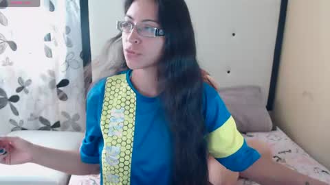 paola online show from June 16, 8:46 pm