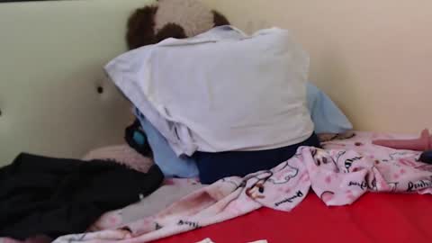 paola online show from March 5, 10:43 pm