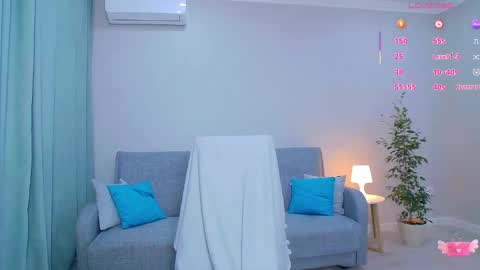 Victoria online show from February 18, 1:11 pm