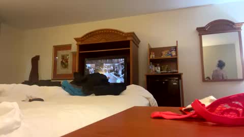 The Juice In The Jenny online show from December 16, 11:27 am