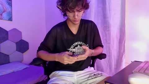 2006_tgn online show from November 21, 12:03 pm