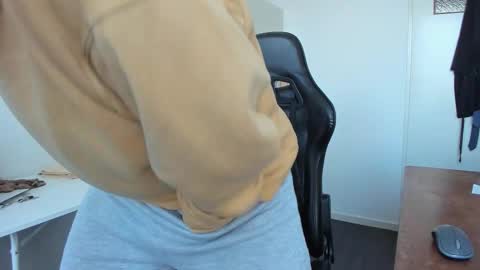 Henk online show from March 25, 2:35 pm