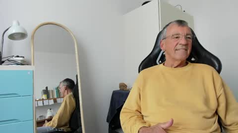 Henk online show from June 7, 4:01 pm