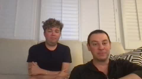 Roommates online show from April 25, 6:48 am