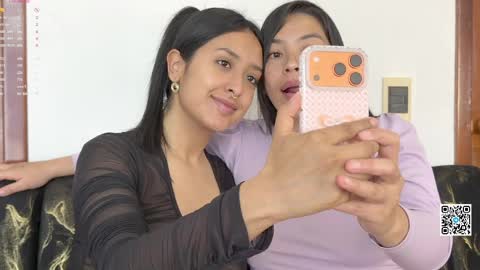 Dalilah and Tarah online show from April 2, 2:13 pm