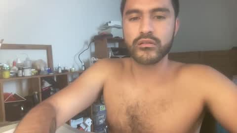3milio3milio online show from February 26, 5:10 pm