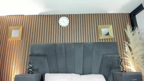 3X NAXAA online show from April 9, 1:17 pm