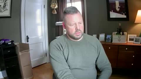 612guy online show from December 19, 6:03 pm