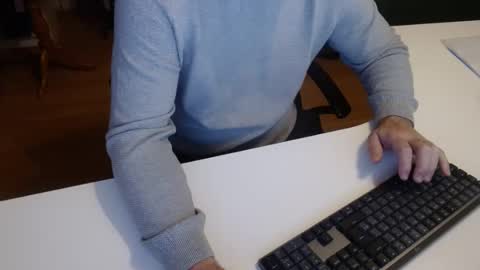 Snapshot of 69pifpaf chatting on January 27, 6:30 am 69pifpaf online show from January 27, 6:30 am