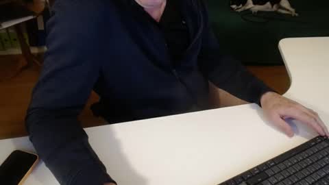 Snapshot of 69pifpaf chatting on February 4, 12:33 pm 69pifpaf online show from February 4, 12:33 pm