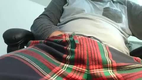 69troll online show from February 18, 8:08 pm