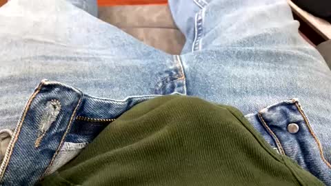 6inchboytoy online show from February 12, 2:10 pm