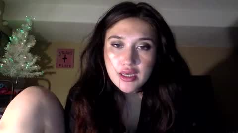 777angelhead online show from December 15, 8:54 am