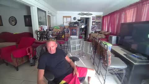 86406stud online show from October 8, 10:38 pm