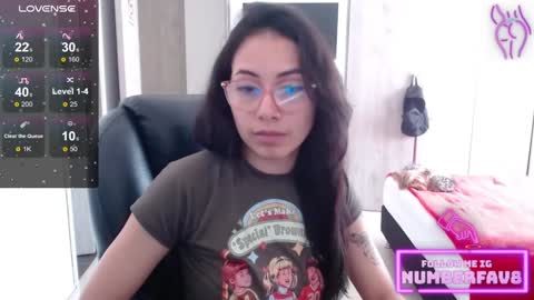 Addison  online show from January 16, 6:37 pm