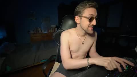 91stefisexy91 online show from September 23, 9:43 pm