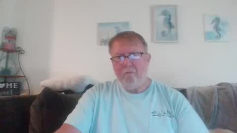 9gecko696969 online show from September 11, 12:06 pm