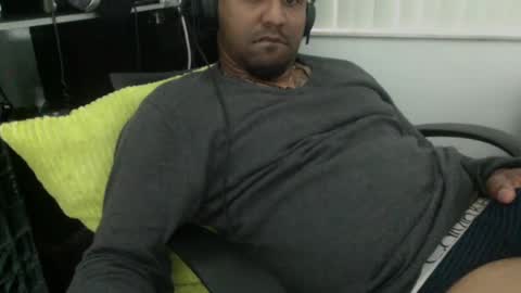 9inchhammer online show from December 30, 10:23 pm