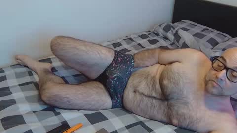 God Zeus online show from November 1, 6:56 am