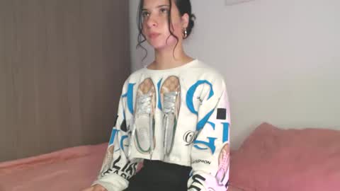 _abrill_20 online show from January 15, 7:33 pm