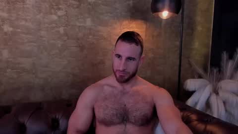 _adamcoper_ online show from March 4, 3:37 pm