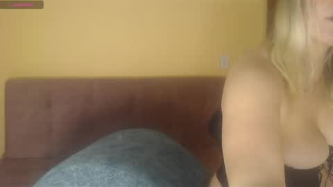 Snapshot of _afrodita23 chatting on September 29, 12:37 pm afrodita23 online show from September 29, 12:37 pm
