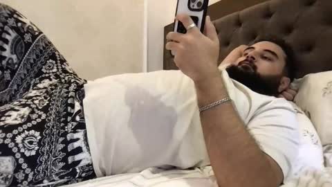 Alan online show from April 16, 7:30 am