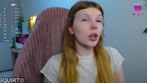 Snapshot of _aleksa chatting on March 5, 9:27 am Alexa online show from March 5, 9:27 am