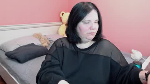 _alexandra_ray_ online show from November 25, 3:55 pm