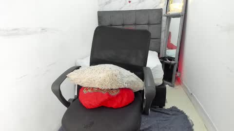 _ana_ebony online show from December 21, 1:28 pm