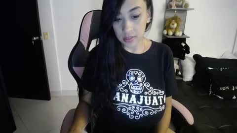 andrea online show from January 23, 11:58 pm