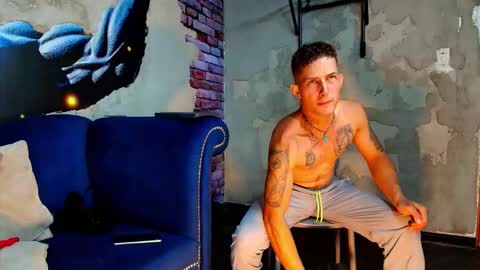 Angel Rivera online show from February 6, 2:26 am