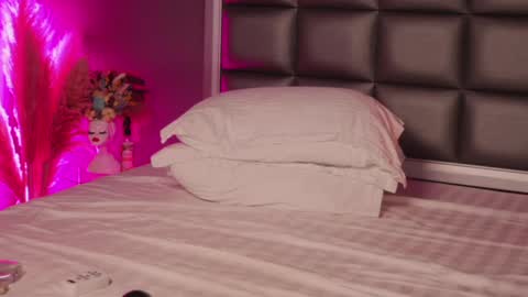 Anna online show from February 27, 2:35 am