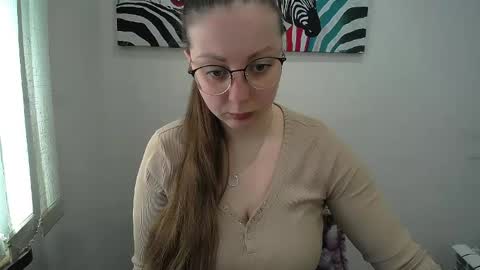 Anna online show from April 14, 6:49 am