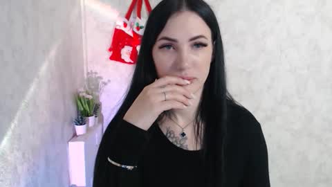 Anna online show from December 17, 7:42 pm