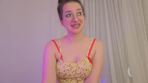 Anna online show from December 3, 9:26 pm