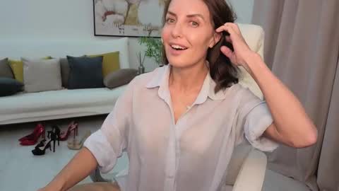 Snapshot of _beylly chatting on September 16, 2:20 pm Beylly online show from September 16, 2:20 pm